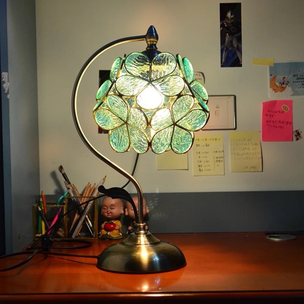Perfect Gift/Housewarming Gift Green Flower Lamp/new Stained Glass Bedside Light